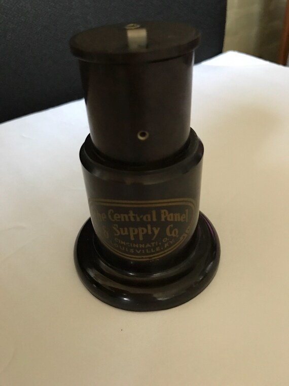 Vintage sewing "tak-a-pin" dispenser