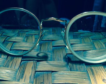 ZEISS EYEGLASS FRAMES - Unique, Fine, Understated