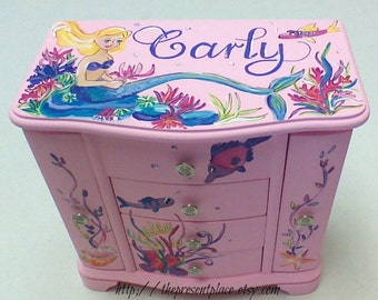 personalized jewelry box,large hanging jewelry box,mermaids,under the sea,personalized,mermaid jewelry box,pink jewelry box,girl jewelry box
