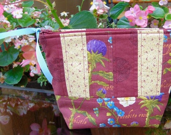 Droughtlander Inspired Quilted Cosmetic Bag