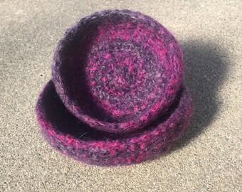 Purple Nesting Ring Bowls (Set of 2)