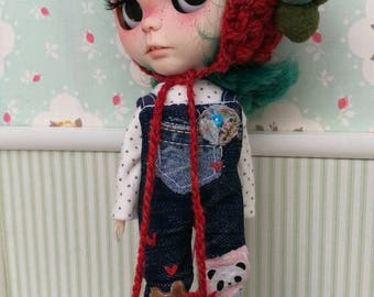 Gnome hat for Blythe with pompoms