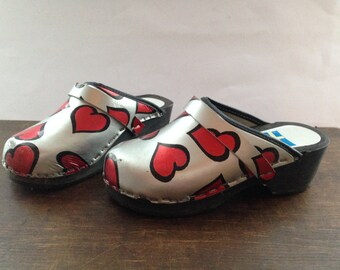 Swedish children wooden clogs EU29 Silver clogs with red hearts Kids clogs Girls hearted clogs