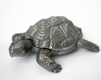 Vintage jewelry box, jewelry box brass turtle, brass, turtle ashtray, jewelry, turtle box brass, ashtray, decorative storage