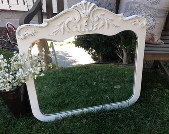 White Shabby-chic wall mirror, White Farmhouse wall mirror, Farmhouse wall decor, Shabby-chic wall decor, Local SoCal Pick-up/Delivery Only