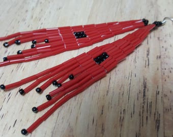 Red and black seed bead earrings
