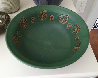 Vintage Mid Century /Hollywood Regency Green Ceramic Pottery/ Fruit Bowl