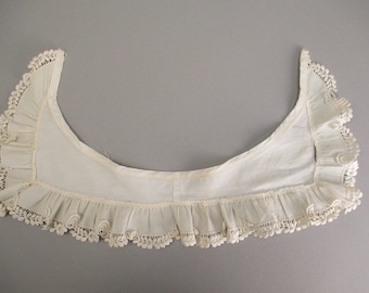 Antique lace collar Victorian