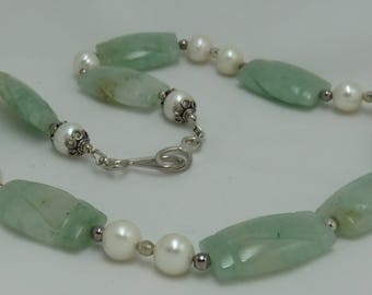 Green Jade and Pearls Sterling Silver Necklace