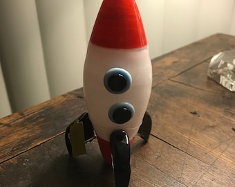 Rocket Ship Dry Pipe Hand Pipe Borosilicate Glass Super Cute Kawaii Smoking Pipe