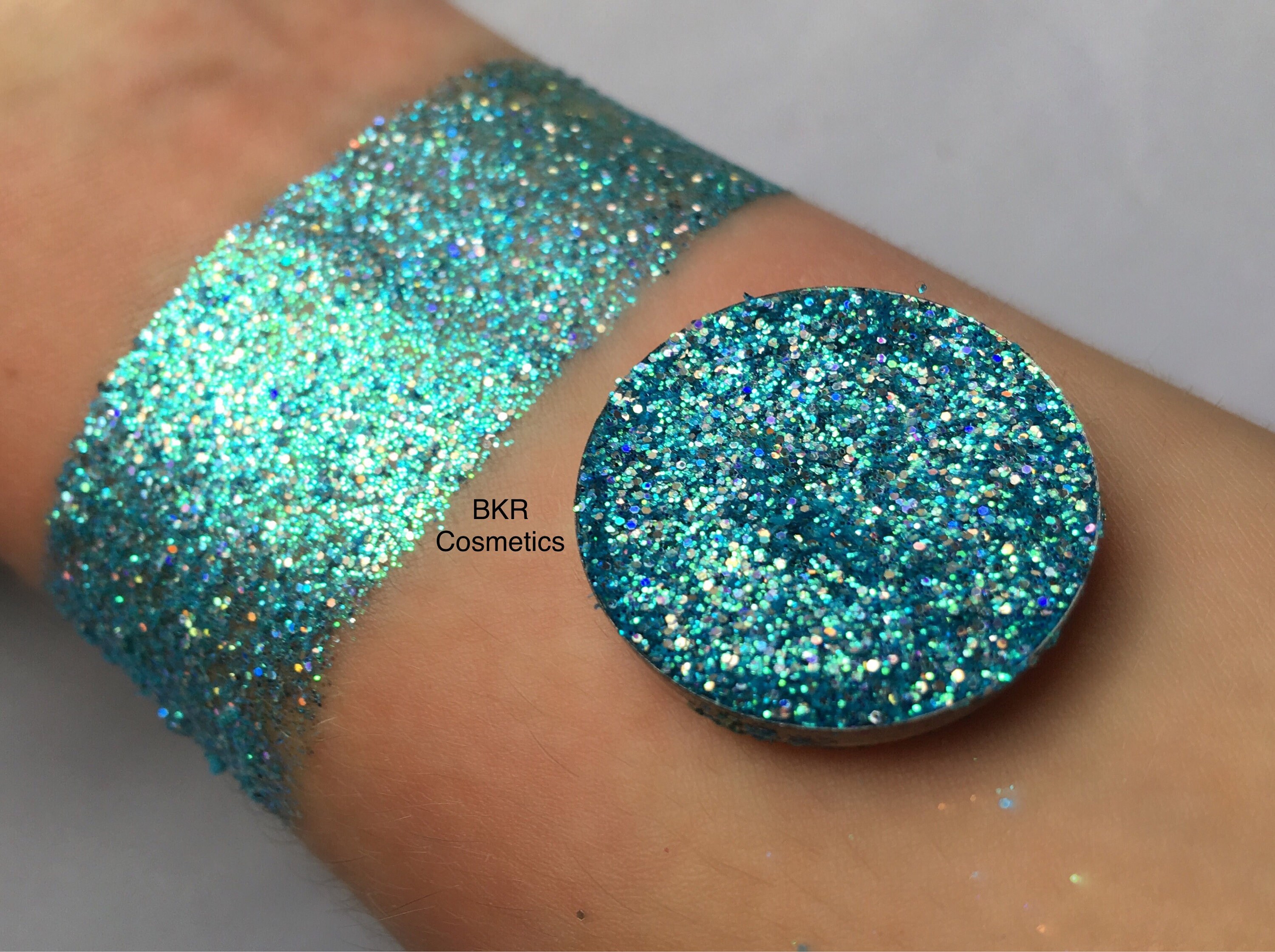 Holographic aqua pressed glitter eyeshadow cosmetic grade