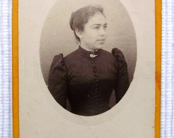 French Antique Photo / Carte de Visite (CDV) - Woman