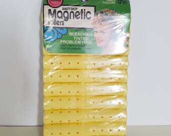 Vintage Wil-hold magnetic rollers. Set of 20. In original packaging.