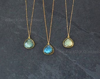 Labradorite Necklace / Gold Labradorite Necklace / Labradorite Jewelry / Gift for Mom / Gemstone Necklace / Mother's Day Gift