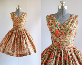 Vintage 1950s Dress / 50s Cotton Dress / Koret of California Pink and Red Floral Dress w/ Ruched Waist S