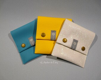 Pretty little pouch/wallet with faux leather