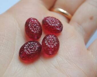 Lot 2 perles verre préssé allemand vintage ovale rouge motif floral 14 x 10mm / 6mm
