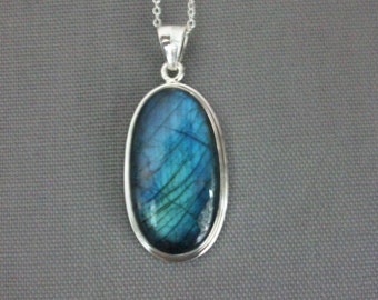 Labradorite Necklace/Sterling Silver Labradorite Necklace/Labradorite Pendant/HighBlue Flash Labradorite/High Quality Blue Labradorite/LB080