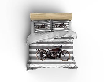 Vintage Motorcycle duvet covers,motorcycle decor,biker bedding,Vintage Biker Bedding,Classic Harley Davidson,Made in USA,motorcycle designs.