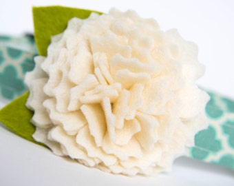 Flower Dog Collar - Ivory Peony