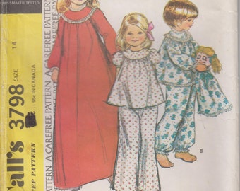 Sewing Pattern for Teen Nightgown, Pajamas & Pajama Bag - Round Yoke Nightie - Vintage Size 14 Breast 32" (81 cm) McCall's 3798 S