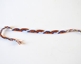 Friendship bracelet vague pattern