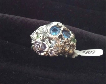 fine silver skull and roses ring