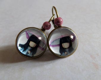 Pink antique pearl lever back earrings small Lyly bronze umbrella