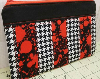 Blood Splatter Patchwork Zippered Pouch