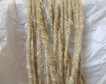 Very thick yarn, chunky weight yarn, chunky knitting yarn, super soft alpaca, soft for skin, hand spun chunky fluffy yarn crochet yarn thick