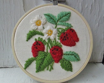 Embroidered Strawberry Hoop Wall Art - Vintage Crewel Hand Stitched Strawberry and Floral Embroidery Textile / Fiber Arts Mom Gift