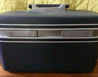 Vintage Samsonite Trunk Case - Retro Container