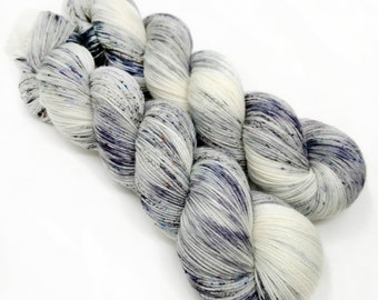 Snow Leopard - 100g - 4 Ply / Sock - Superwash Merino / Nylon - Hand Dyed Yarn