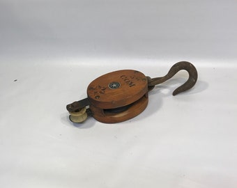 Single Pulley, Boston & Lockport Block Co., wood