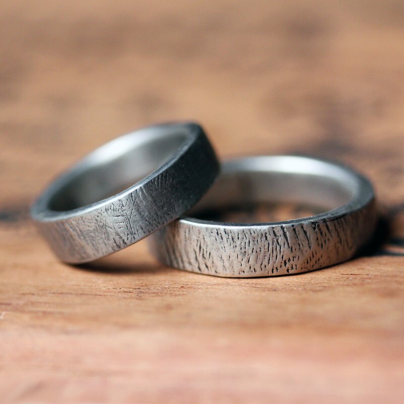 Rustic wedding ring set silver bark rings wedding band set