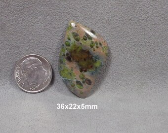 Copper in Rhyolite Cabochon