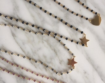 Round-necked rosary with gold star, heart or circle. BASIC COLLECTION