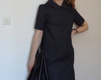 Dress collar blouse with striped Navy Blue and white