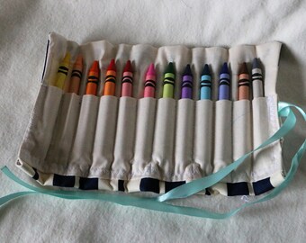 Crayon roll