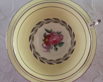 Paragon Platinum Wreath China Tea cup and Saucer Teacup Set