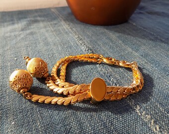 Vintage Signed Monet Chain Bracelet with Hanging Charm Details,1950's, Monet Bracelet, Vintage Monet, Vintage Bracelet