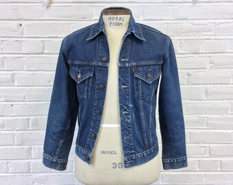 Vintage 1960s LEVIS BIG E Denim Workwear Trucker Jacket. Size S