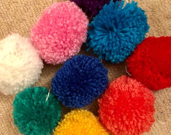 Rainbow pom pom garland