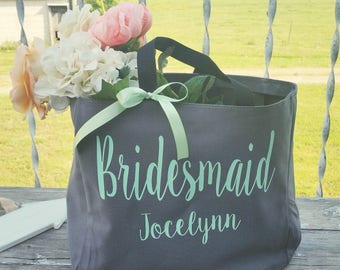 Bridesmaid Tote Bags, Maid of Honor Tote, Personalized Bridesmaid Bags, Bridal Party Bridesmaid Gifts (BR001)