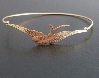 Sparrow Bracelet, Sparrow Jewelry, Bird Bracelet, Bird Jewelry, Bird Charm Bracelet, Nature Jewelry for Women, Bird Gift, Sparrow Bangle