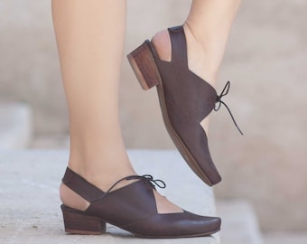 Handmade Shoes by BangiShop on Etsy Women Leather Sandals, Heeled Sandals, Brown Leather Sandals, Summer Shoes, Heels,