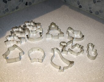 Set of 11 metal cookie cutters