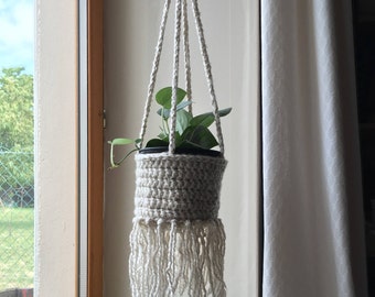 PDF PATTERN fringed crochet hanging basket tutorial