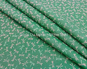 Fabric Dragonfly motif - fabric Japanese fabric - fabric with dragonflies - Dragonfly - green fabric - fabric Coupon fat quarter TU43 50x50cm