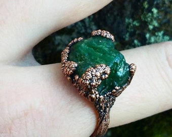 Handmade copper / raw gem / emerald / post apocalyptic / crust punk / witch / witchcraft / punk gift / occult / goth / ring / jewelry / punk
